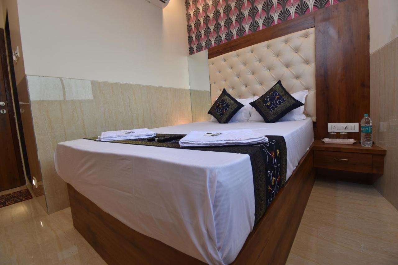 Hotel Dream Palace Residency - Near To Us Embassy Bkc Mumbai  Buitenkant foto