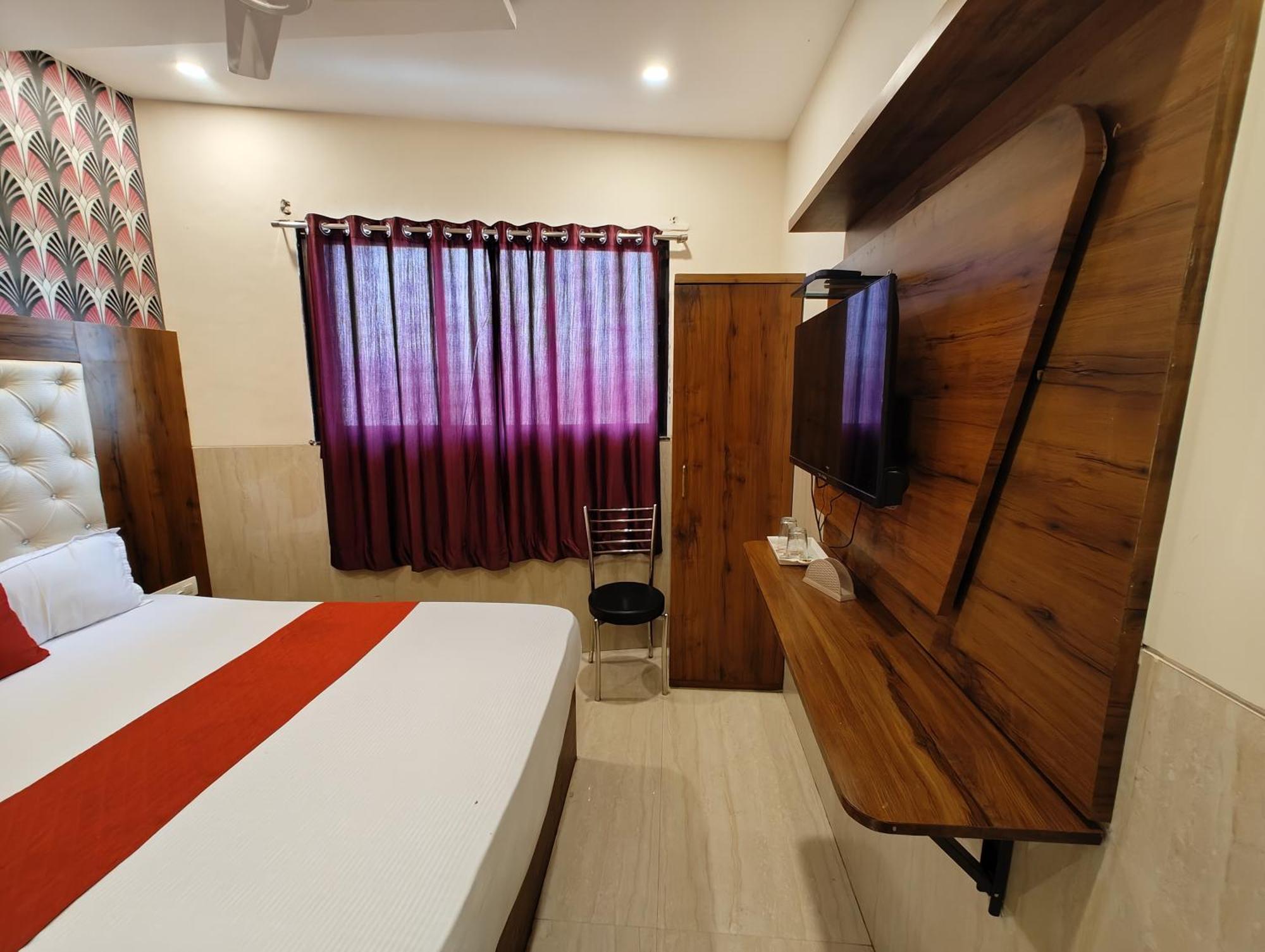 Hotel Dream Palace Residency - Near To Us Embassy Bkc Mumbai  Buitenkant foto